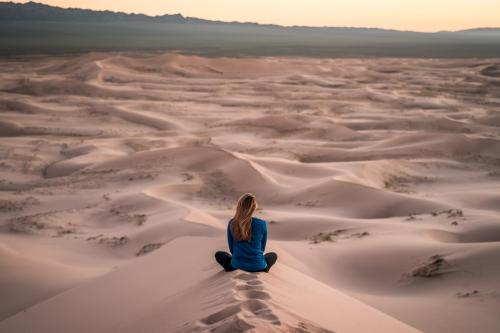 Meditáció és lelki növekedés: Útmutató a spirituális fejlődéshez Transzcendentális Meditáció (TM) segítségével